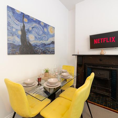 Cozy Apartment In The Heart Of Fulham, ロンドン エクステリア 写真