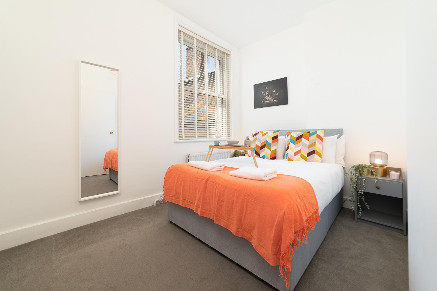 Cozy Apartment In The Heart Of Fulham, ロンドン エクステリア 写真